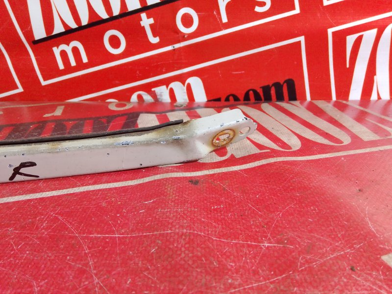 Планка под фару, 500 рублей, Красноярск