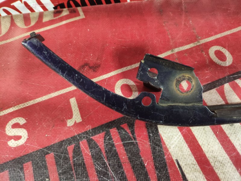 Планка под фару, 500 рублей, Красноярск