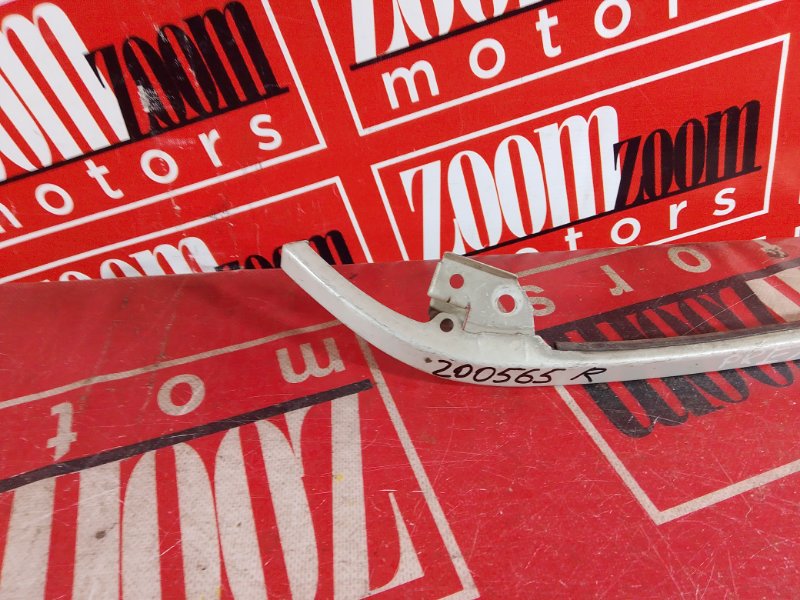 Планка под фару, 500 рублей, Красноярск