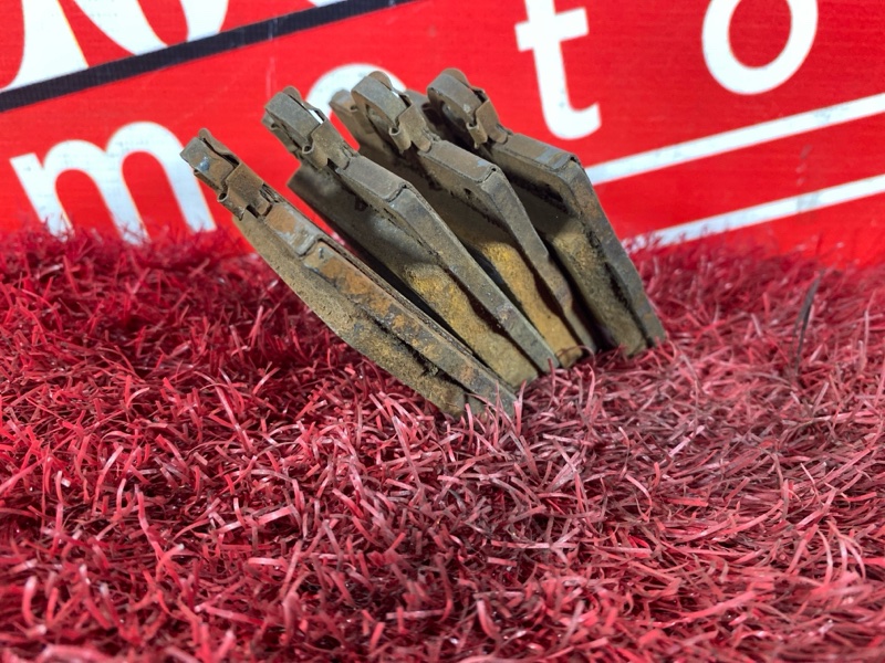 Колодки тормозные, 1000 рублей, Солонцы