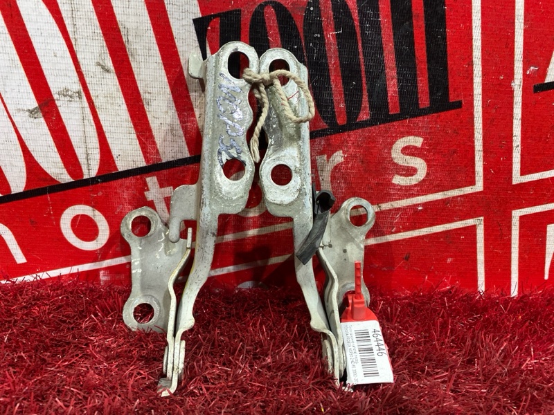 Петля (Шарнир капота), 1000 рублей, Красноярск