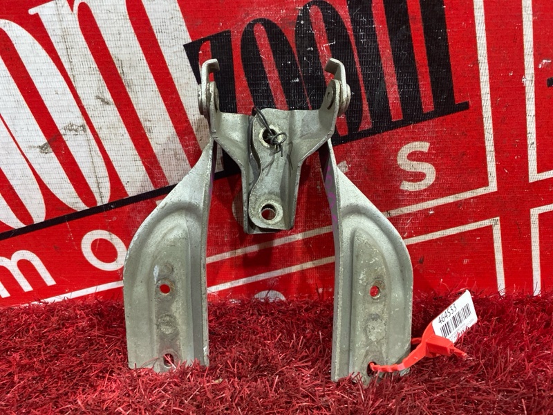 Петля (Шарнир капота), 700 рублей, Красноярск