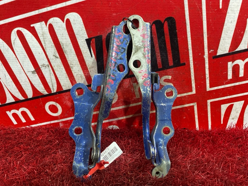 Петля (Шарнир капота), 1000 рублей, Красноярск