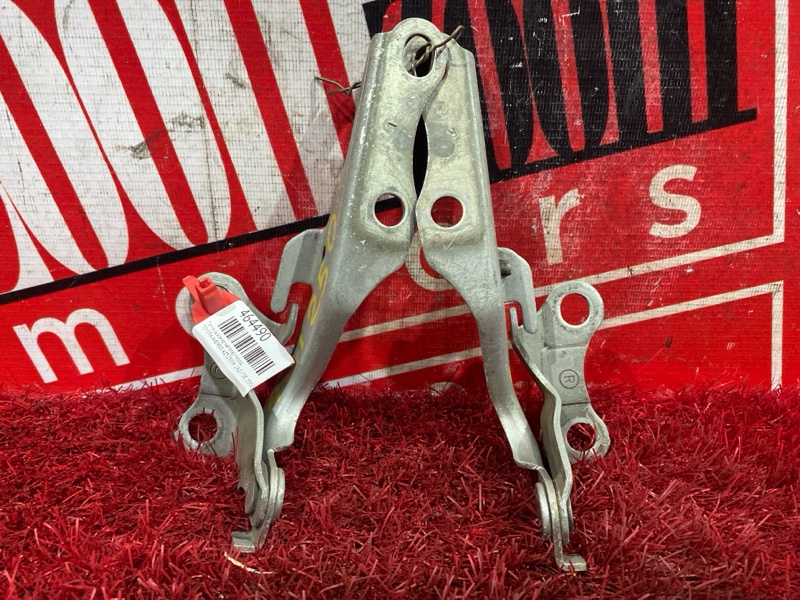 Петля (Шарнир капота), 800 рублей, Красноярск