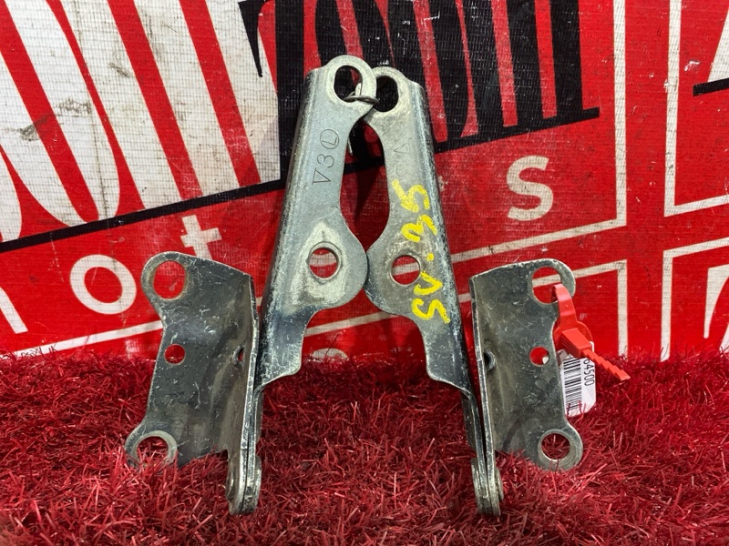 Петля (Шарнир капота), 1000 рублей, Красноярск