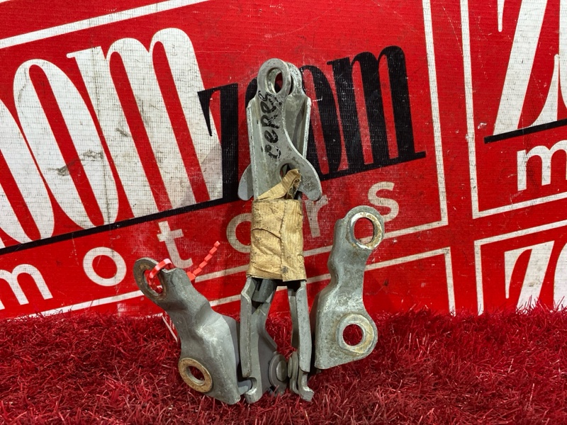 Петля (Шарнир капота), 1000 рублей, Красноярск