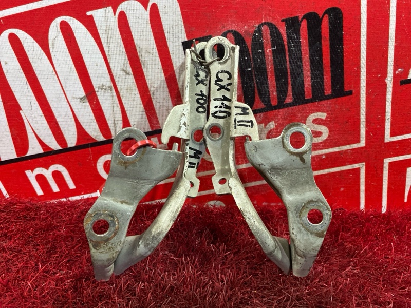 Петля (Шарнир капота), 600 рублей, Красноярск