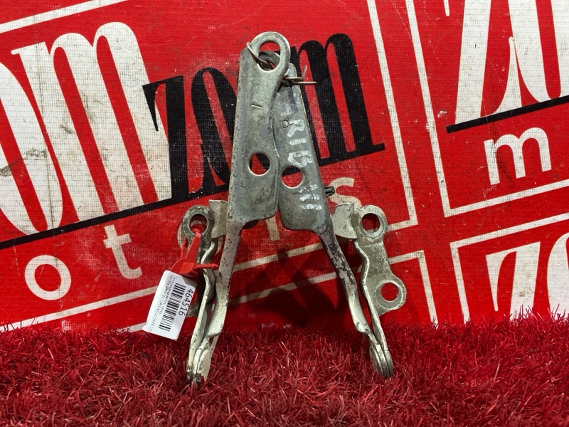 Петля (Шарнир капота), 1000 рублей, Красноярск