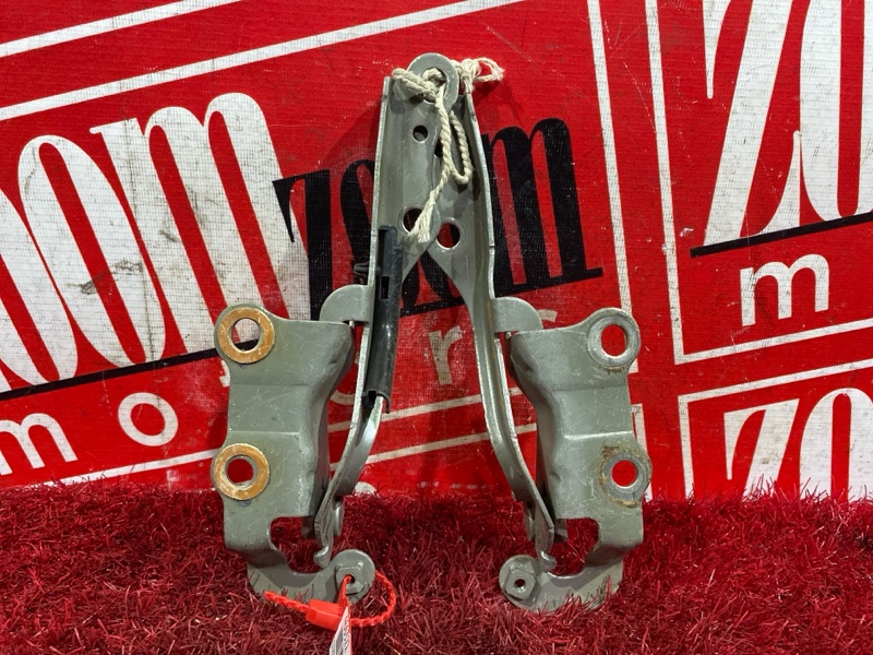 Петля (Шарнир капота), 400 рублей, Красноярск