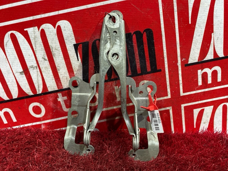 Петля (Шарнир капота), 600 рублей, Красноярск