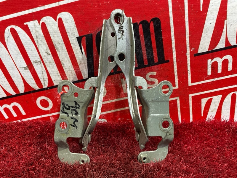 Петля (Шарнир капота), 600 рублей, Красноярск