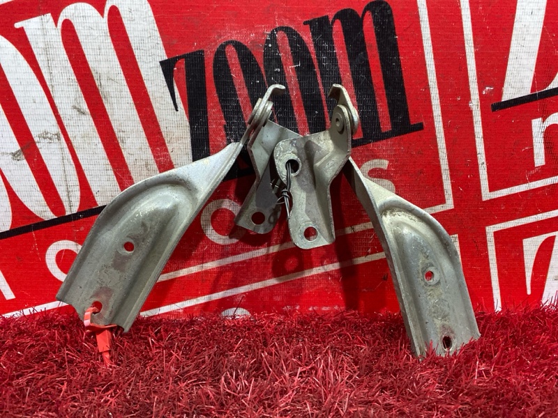 Петля (Шарнир капота), 800 рублей, Красноярск