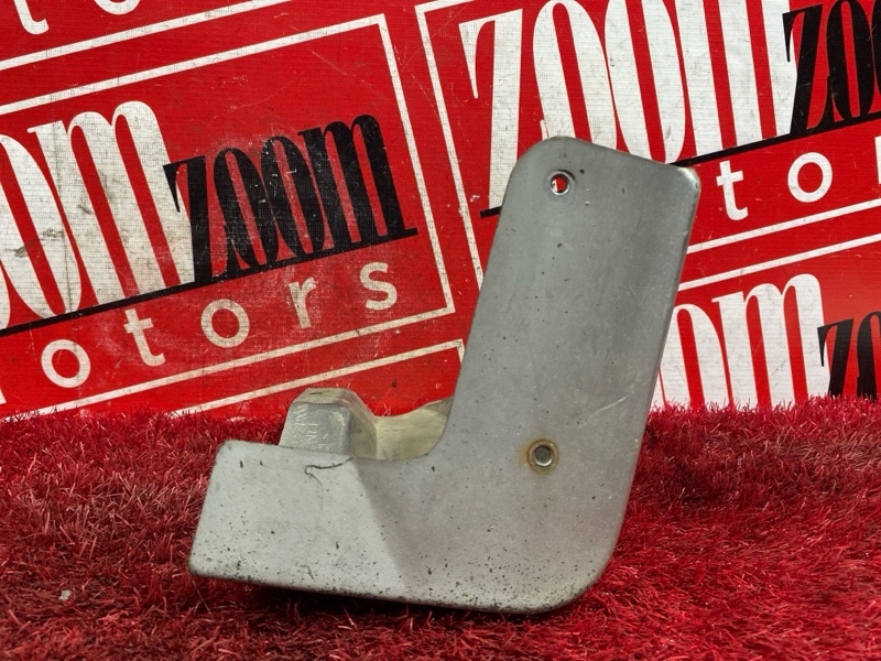 Брызговик, 700 рублей, Красноярск