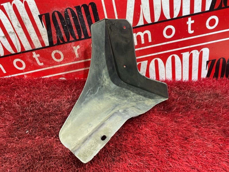 Брызговик, 700 рублей, Красноярск