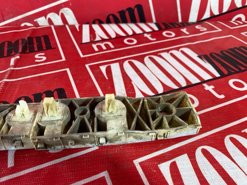 Кронштейн бампера, 1000 рублей, Солонцы