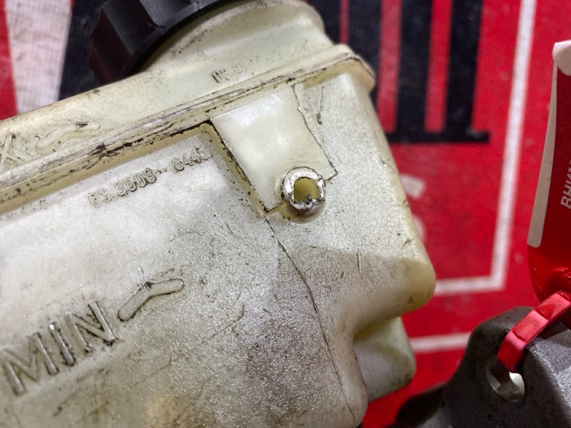 Главный тормозной цилиндр, 1000 рублей, Солонцы