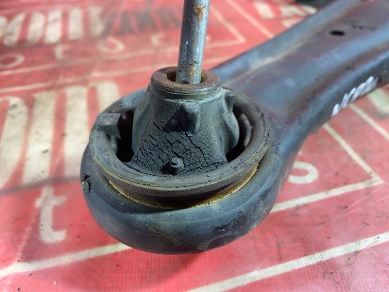 Рычаг подвески нижний, 1600 рублей, Красноярск