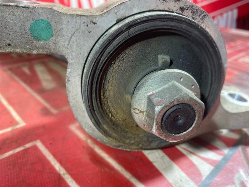 Рычаг подвески нижний, 1600 рублей, Красноярск