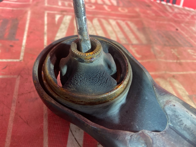 Рычаг подвески нижний, 1000 рублей, Красноярск