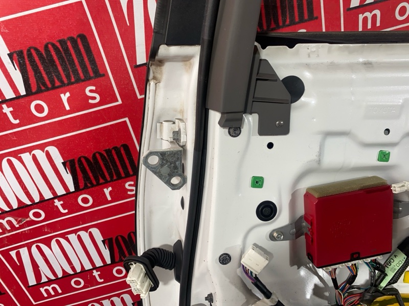 Дверь боковая, 11400 рублей, Красноярск