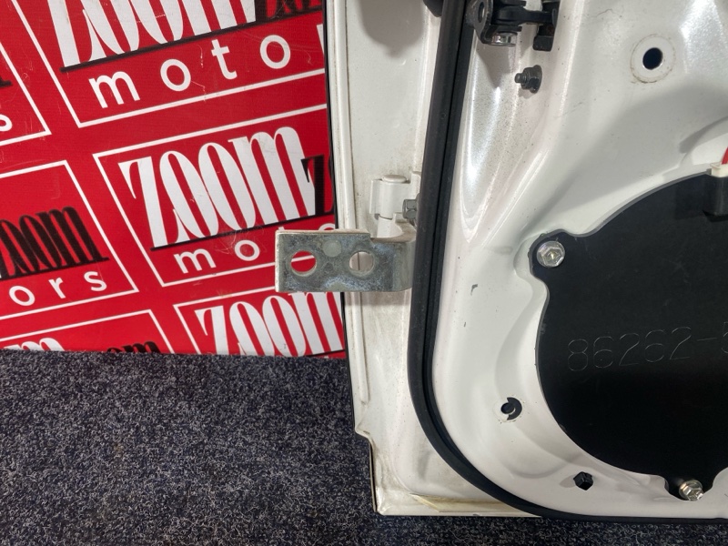 Дверь боковая, 11400 рублей, Красноярск