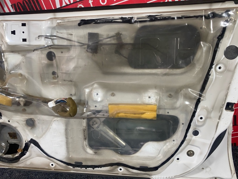 Дверь боковая, 5300 рублей, Красноярск