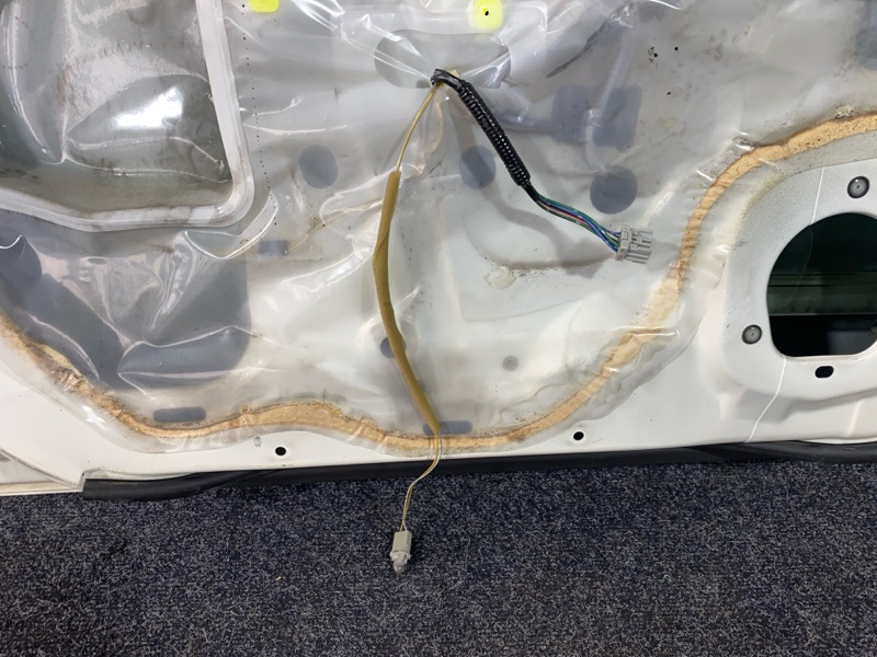 Дверь боковая, 5300 рублей, Красноярск