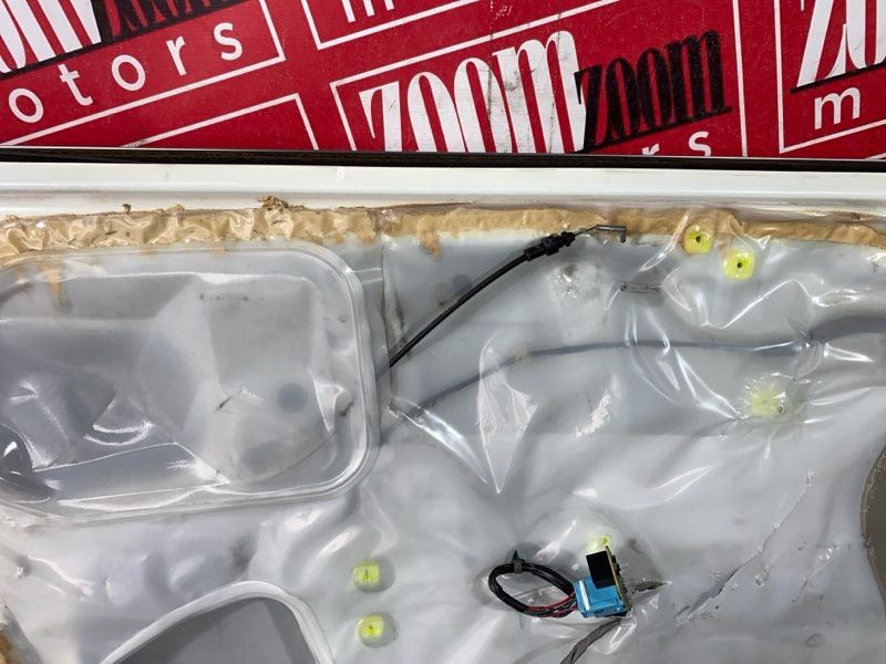 Дверь боковая, 5700 рублей, Красноярск