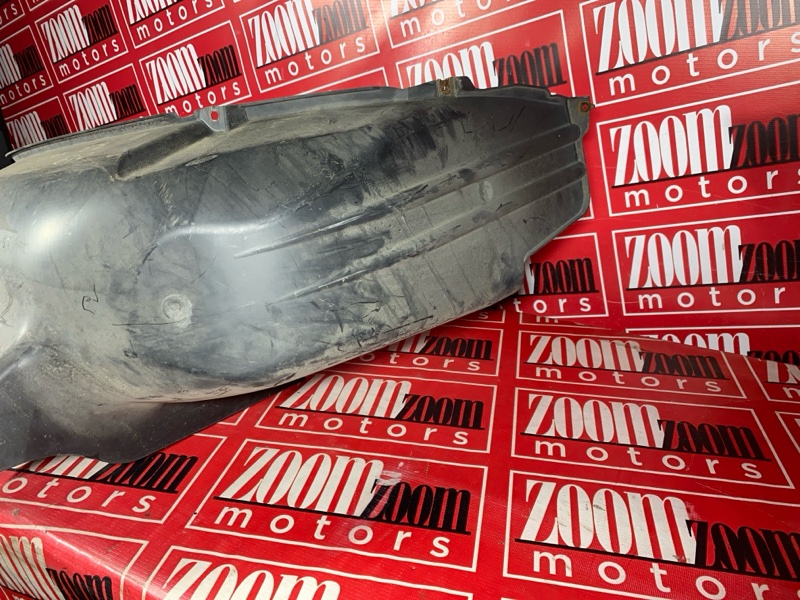 Подкрылок, 1000 рублей, Красноярск