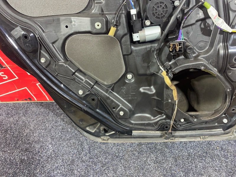 Дверь боковая, 16200 рублей, Красноярск