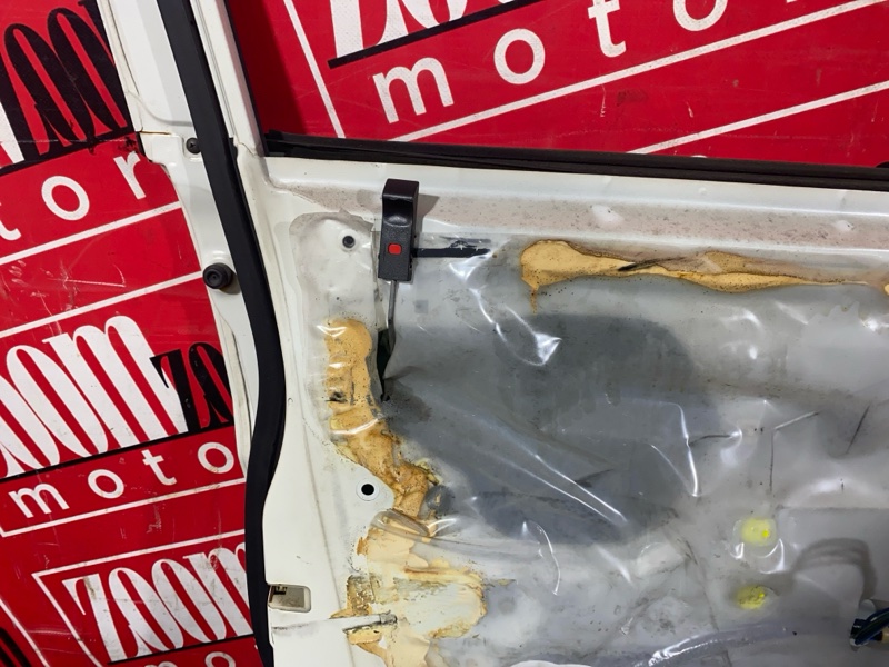 Дверь боковая, 5300 рублей, Красноярск