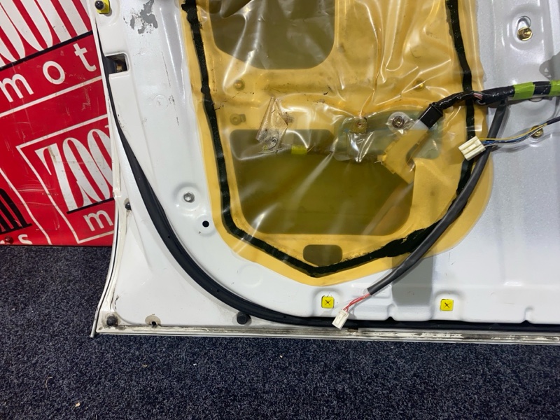 Дверь боковая, 5300 рублей, Красноярск