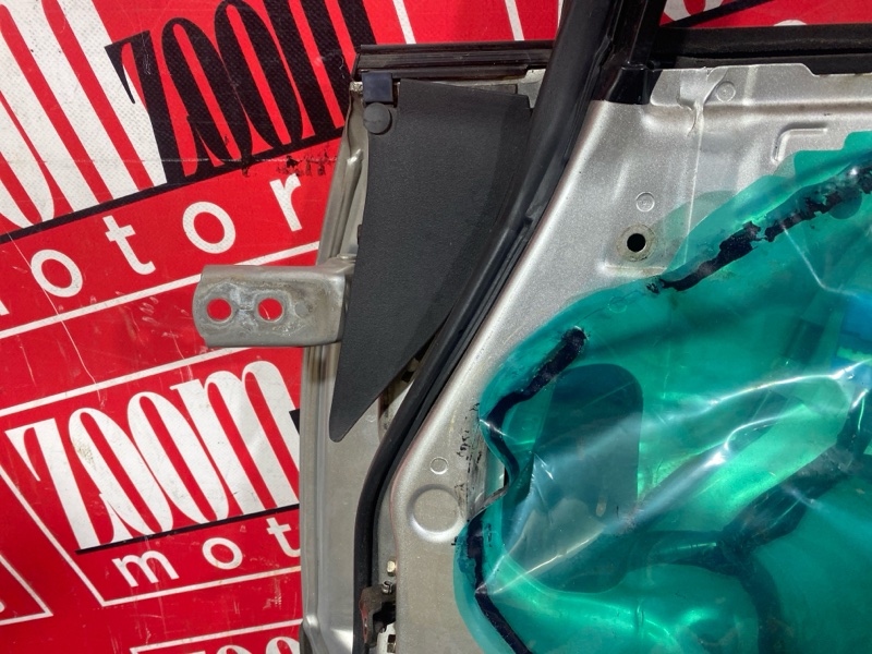 Дверь боковая, 8600 рублей, Красноярск