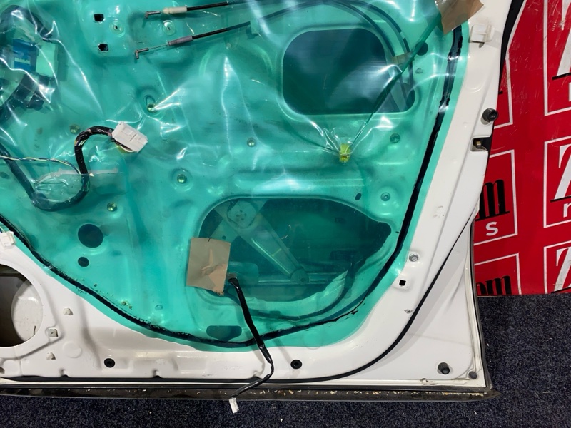 Дверь боковая, 8600 рублей, Красноярск