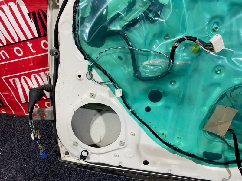 Дверь боковая, 8600 рублей, Красноярск