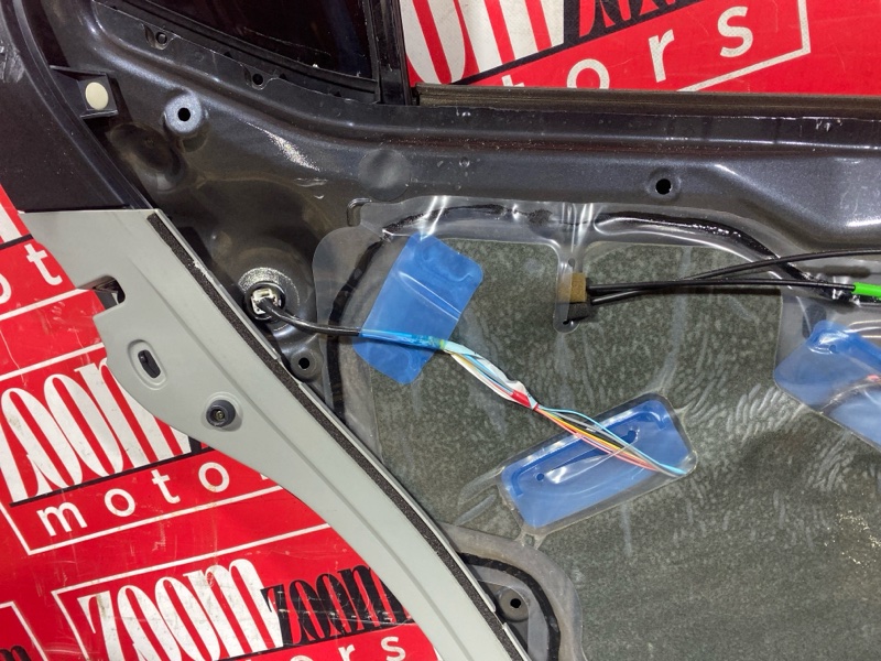 Дверь боковая, 7600 рублей, Красноярск