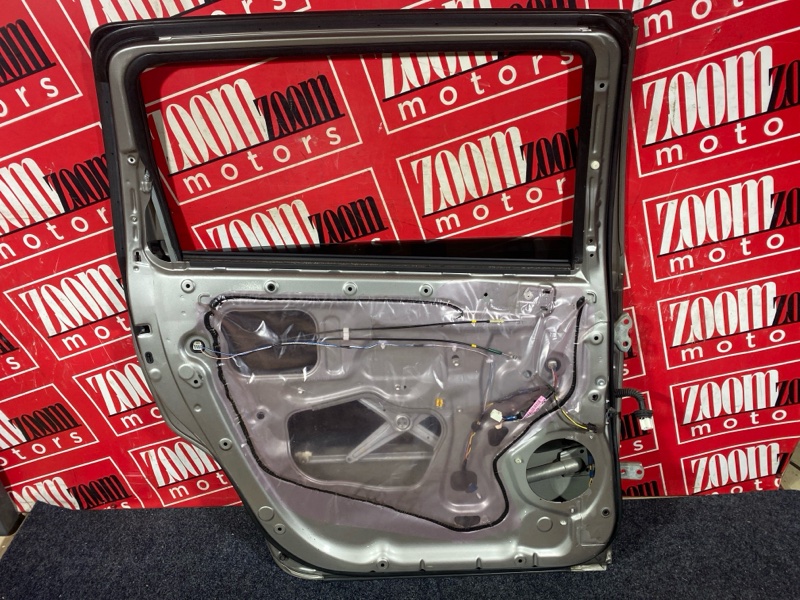 Дверь боковая, 8600 рублей, Красноярск