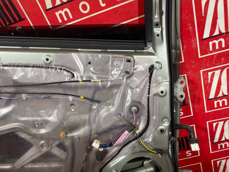 Дверь боковая, 8600 рублей, Красноярск