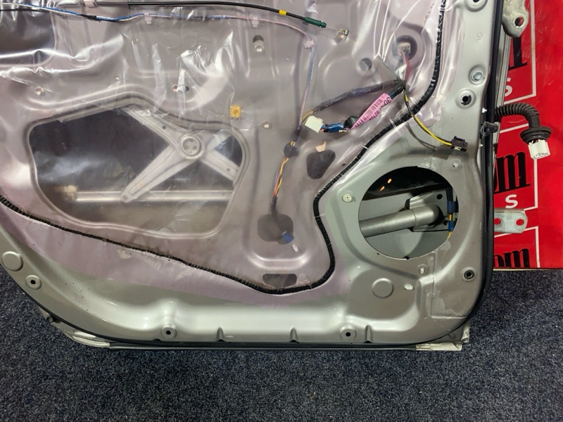 Дверь боковая, 8600 рублей, Красноярск