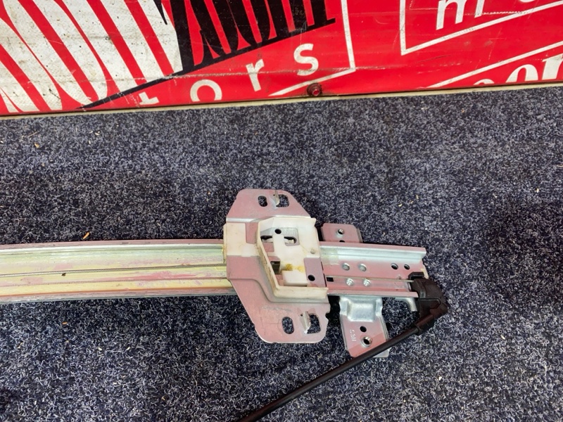 Стеклоподъемник, 4800 рублей, Солонцы