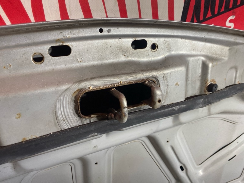 Капот, 9500 рублей, Красноярск