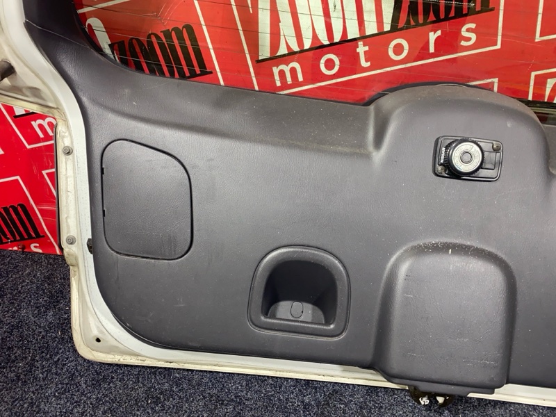 Дверь задняя багажника, 14300 рублей, Красноярск