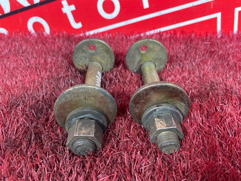 Болт развальный, 500 рублей, Красноярск