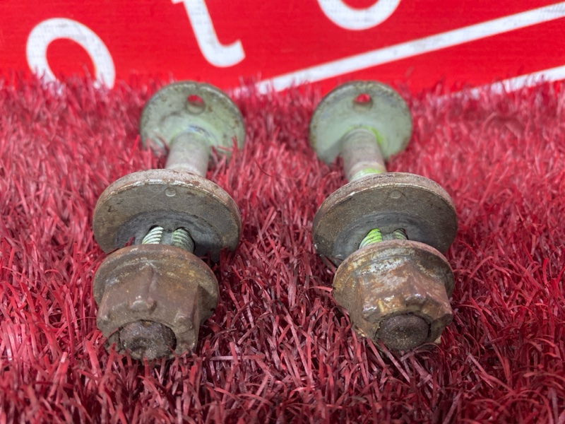 Болт развальный, 1000 рублей, Красноярск