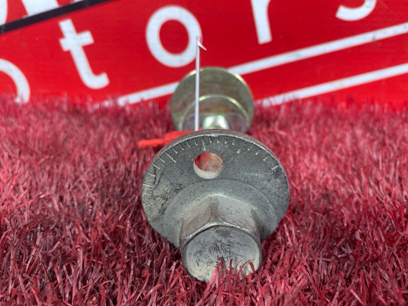 Болт развальный, 900 рублей, Красноярск