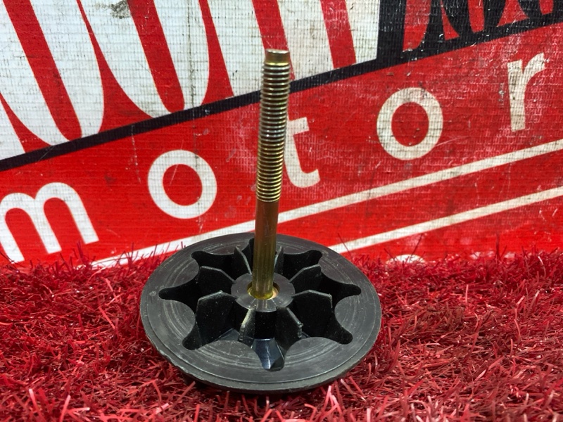 Крепление запасного колеса, 400 рублей, Красноярск