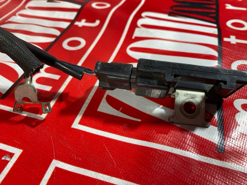 Блок реле и предохранителей, 2000 рублей, Солонцы