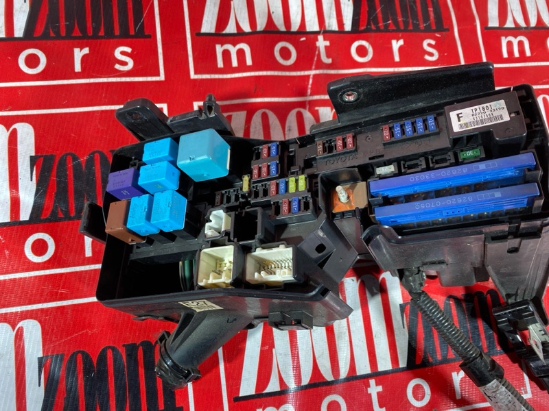 Блок реле и предохранителей, 2000 рублей, Солонцы