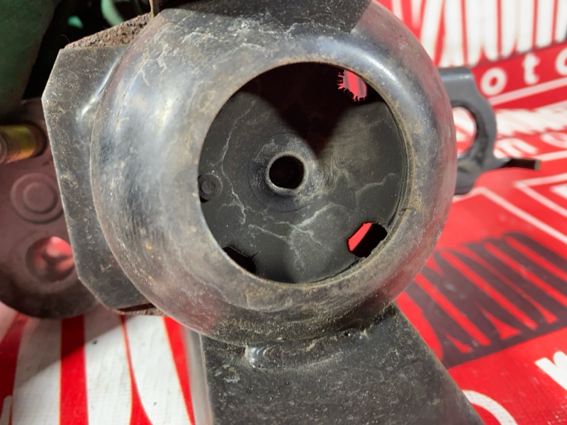 Подушка двигателя, 800 рублей, Солонцы