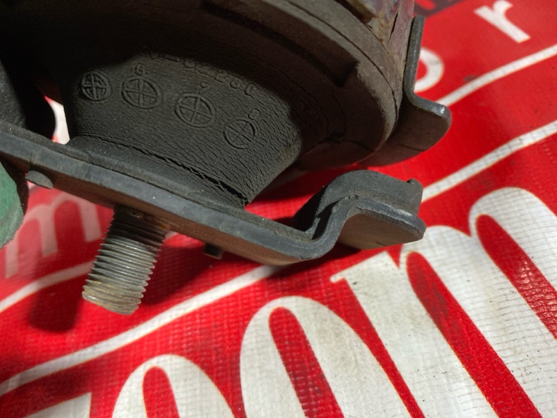 Подушка двигателя, 1200 рублей, Солонцы